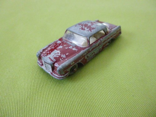 Lesney mercedes benz 220se - mercedes-benz,